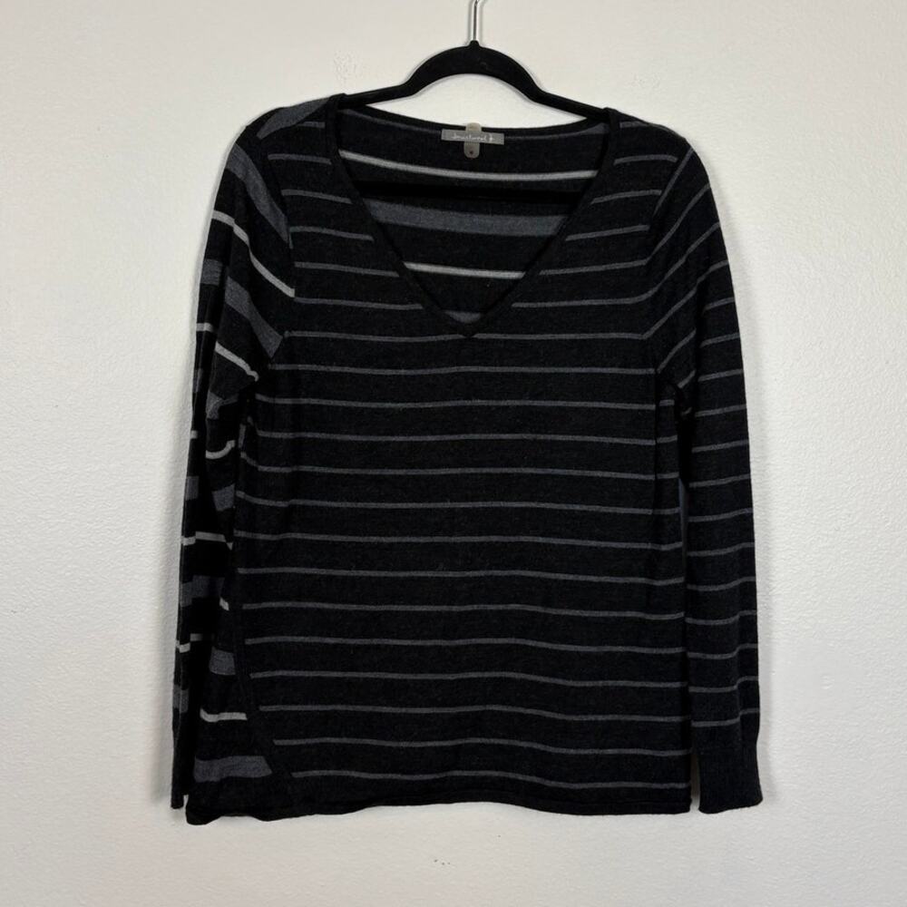 Smartwool Striped Knit Wool Blend V Neck Sweater Medium